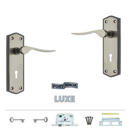 M7J10 - 2 Lever Lockset Madonna 6"